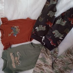 Baby boys mix and match set from Carters.